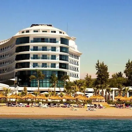 Q Premium Hotel